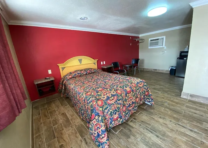 Economy Inn