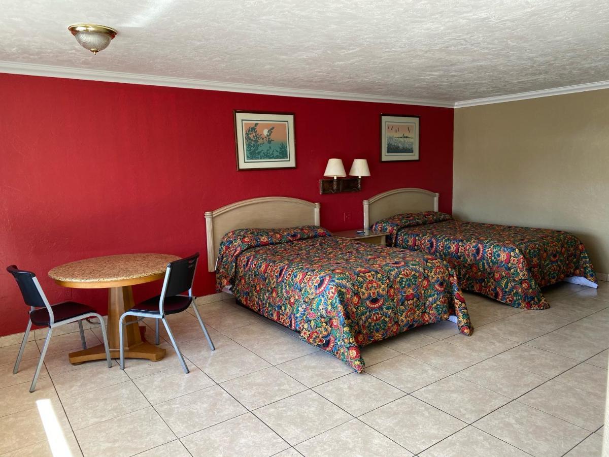 Motel Economy *