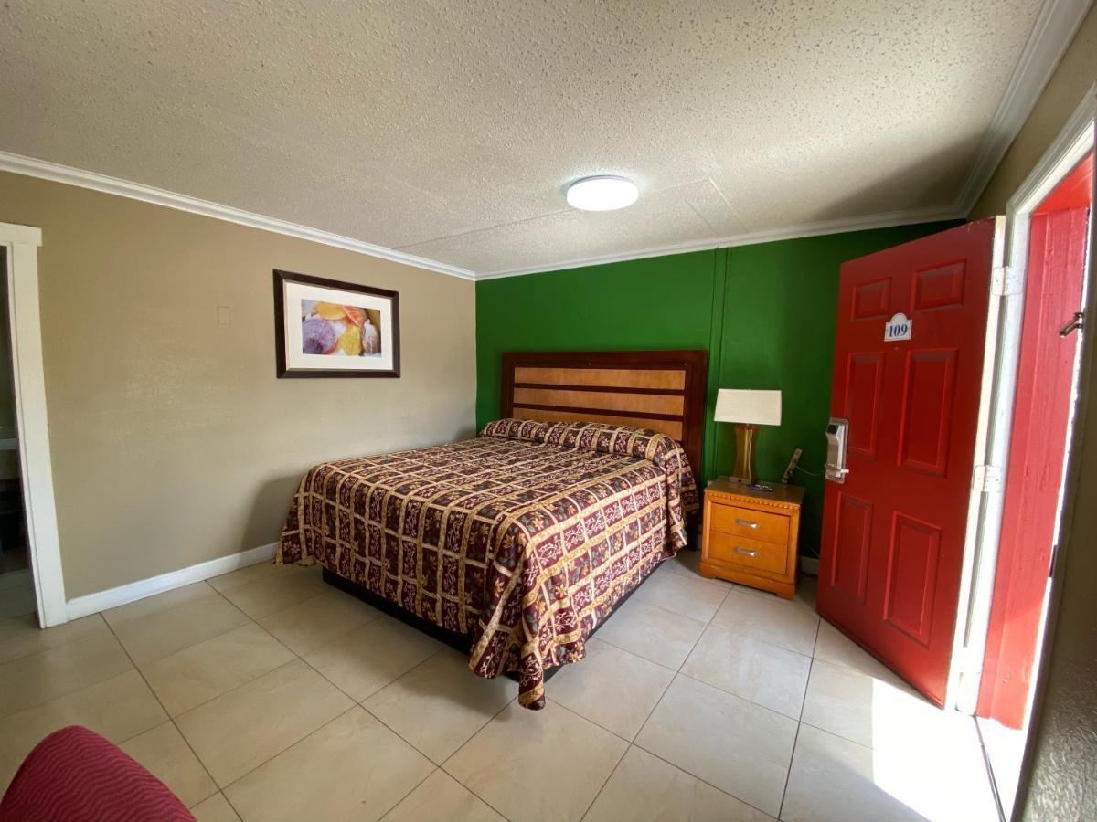 Motel Economy Arcadia